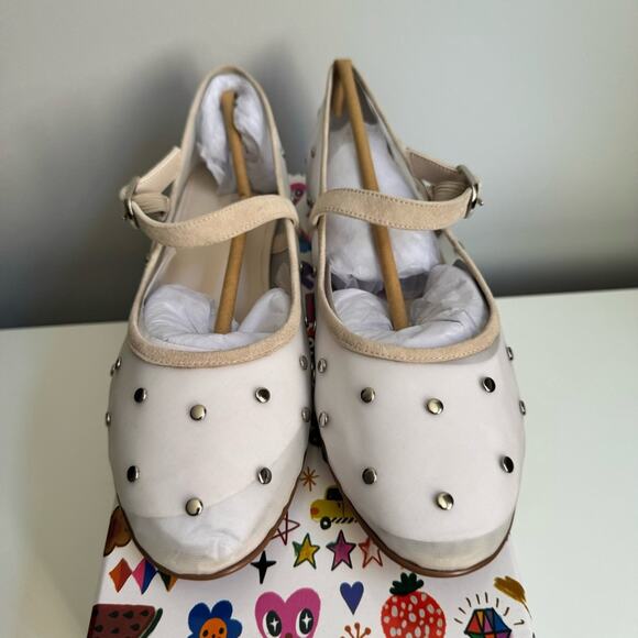 New Jeffrey Campbell Cream Beige Mesh Studd Flats Suede Piping Women's size 10 - Picture 3 of 8